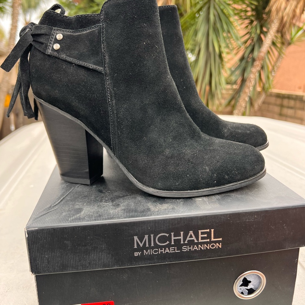 Michael Shannon Black Heeled Ankle Boots with Suede Finish